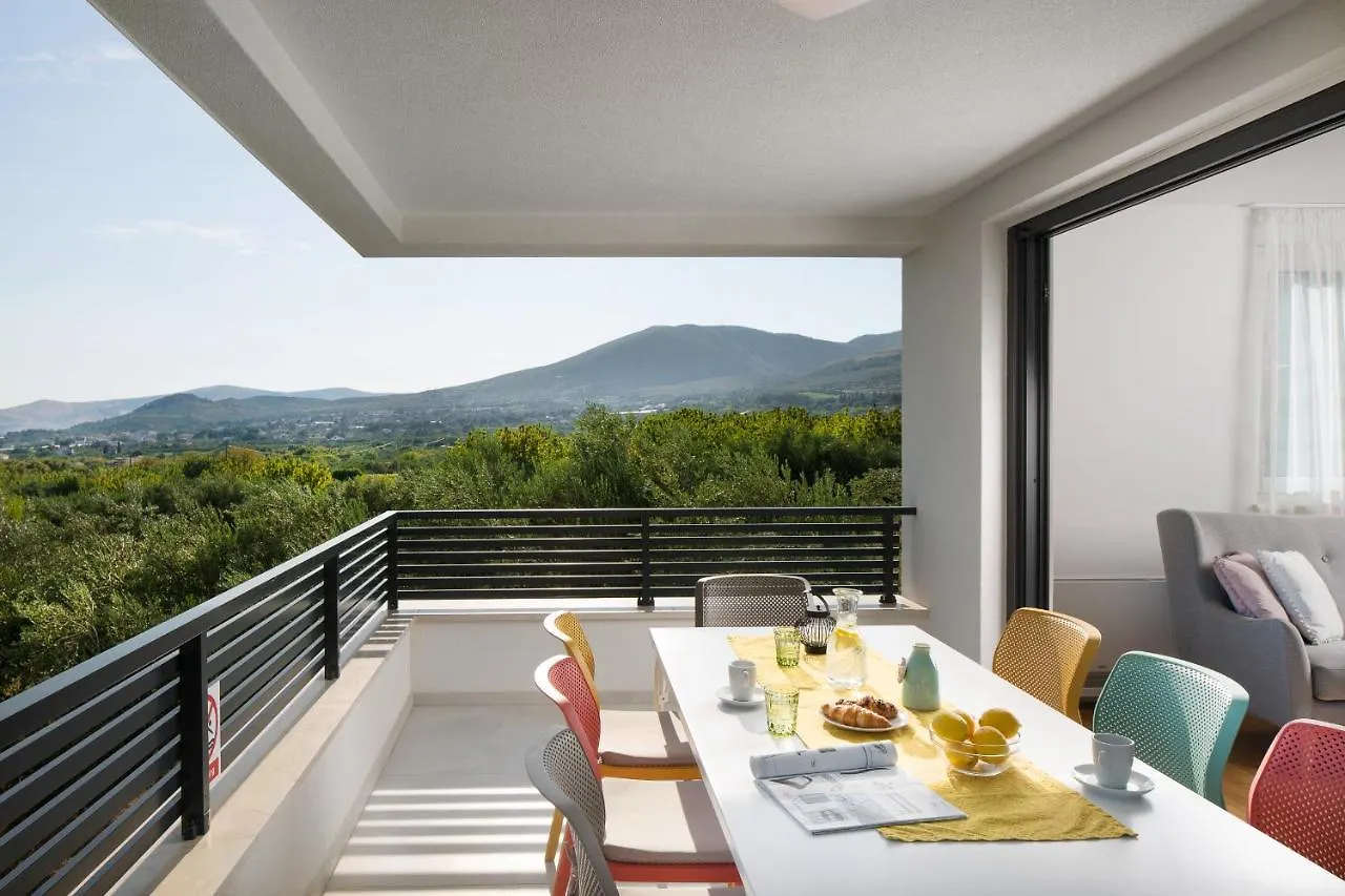 Villa Diana Kastela 0*,  Croatia